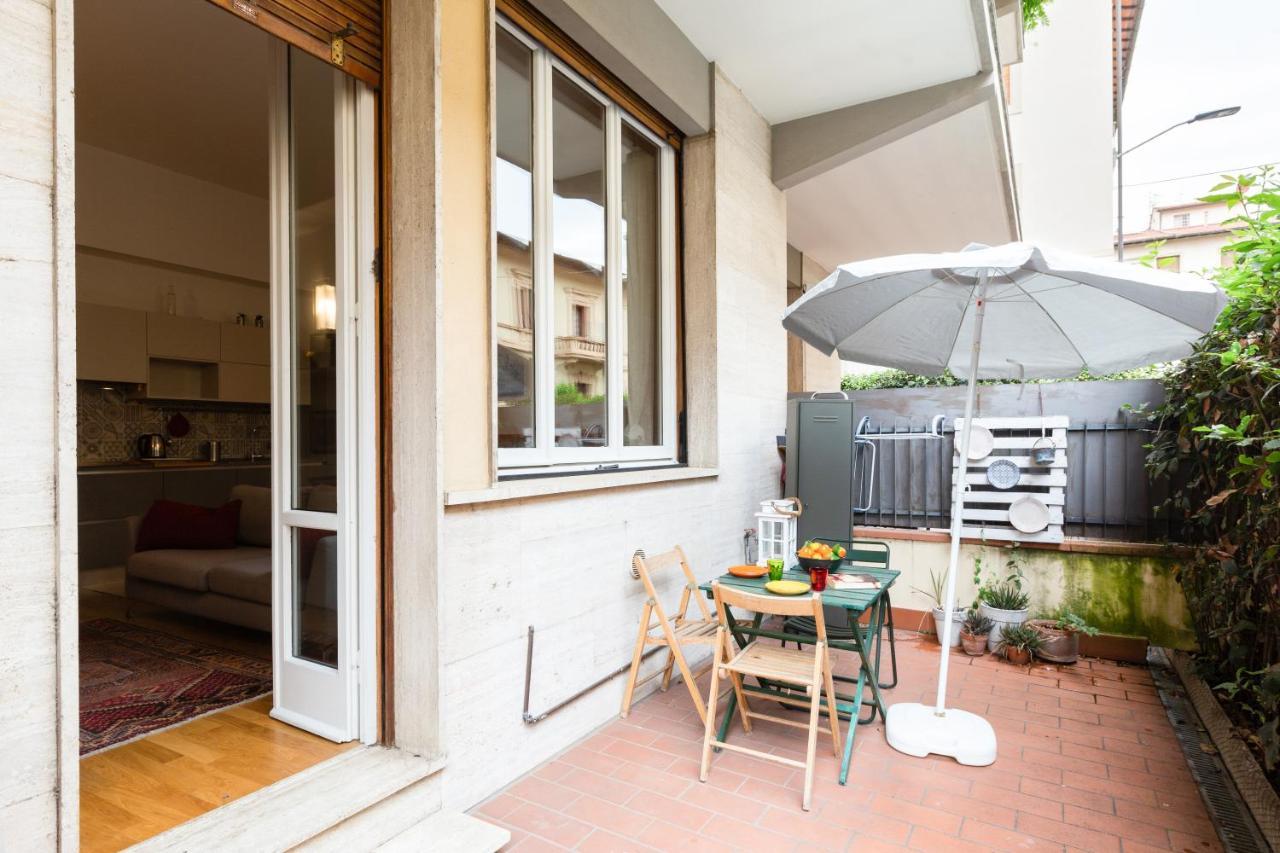Piazza Oberdan Patio Apartment ฟลอเรนซ์ ภายนอก รูปภาพ