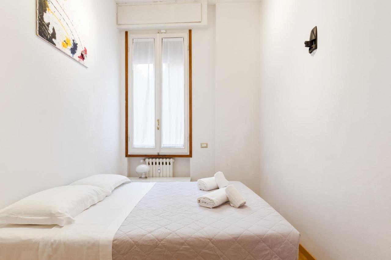 Piazza Oberdan Patio Apartment ฟลอเรนซ์ ภายนอก รูปภาพ