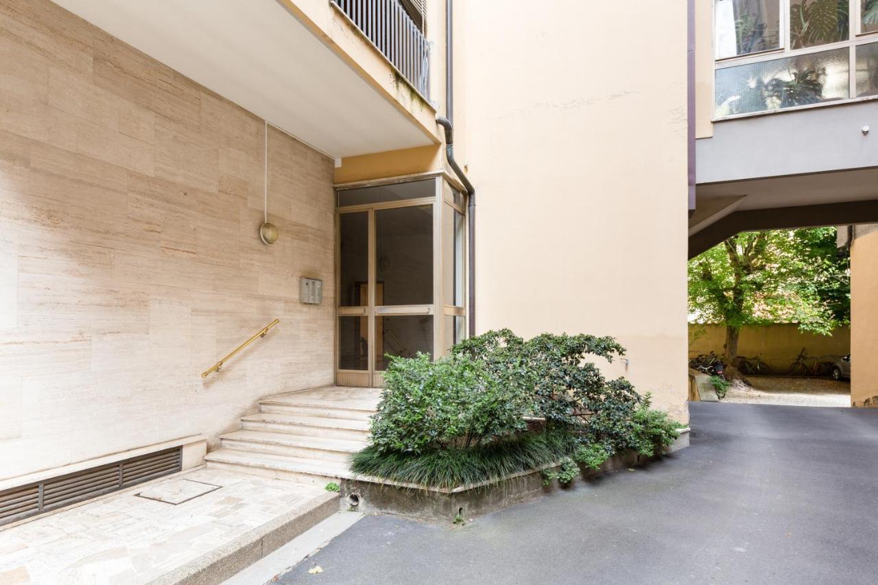 Piazza Oberdan Patio Apartment ฟลอเรนซ์ ภายนอก รูปภาพ